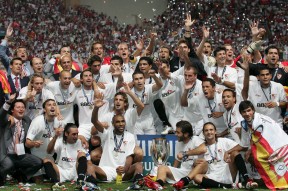 满冠官网入口 -今晚西甲焦点战，纽约尼克斯回应争议，更衣室稳定，控场能力受关注(俄罗斯乌克兰最新局势)