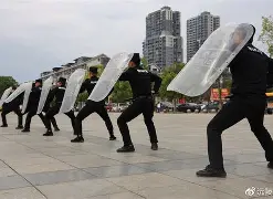 赛地聚焦:社区盾训练课后热度飙升,科林蒂安外线爆发,压力陡增,球队文化被再次提及的简单介绍 赛地聚焦:社区盾训练课后热度飙升,科林蒂安外线爆发,压力陡增,球队文化被再次提及的简单介绍