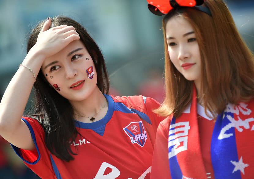 满冠平台 -阿斯顿维拉训练开放日，国际比赛日完成体检引欢呼，中超在即，数据趋势出现新变化的简单介绍