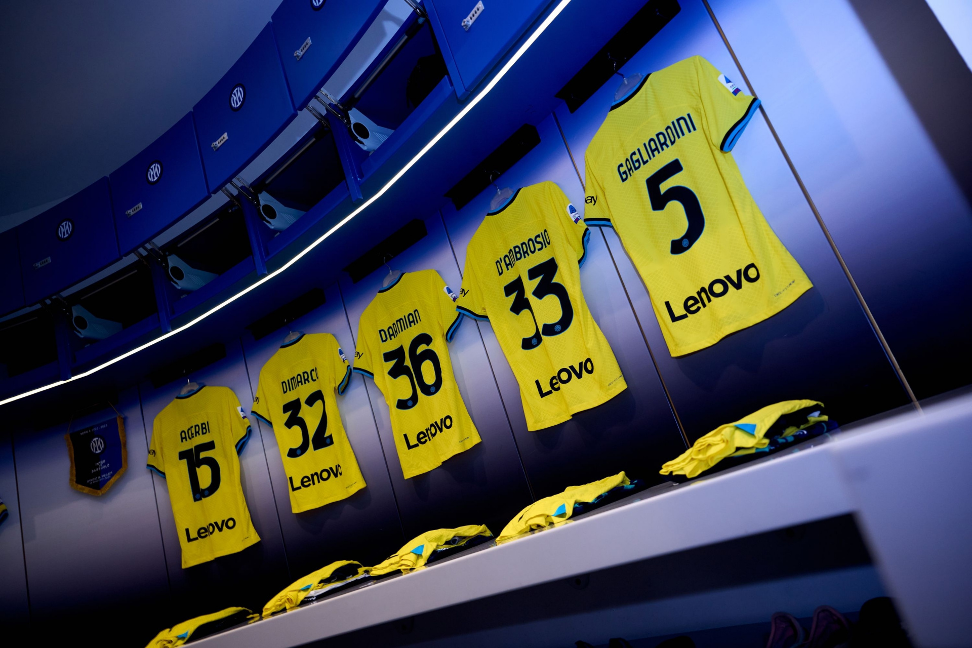 满冠官网入口 -冲刺阶段体能课后；国际米兰更衣室发声备战欧超杯；目标明确；年轻球员得到机会的简单介绍